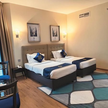 Seven Seas Hotel Dubaï Extérieur photo
