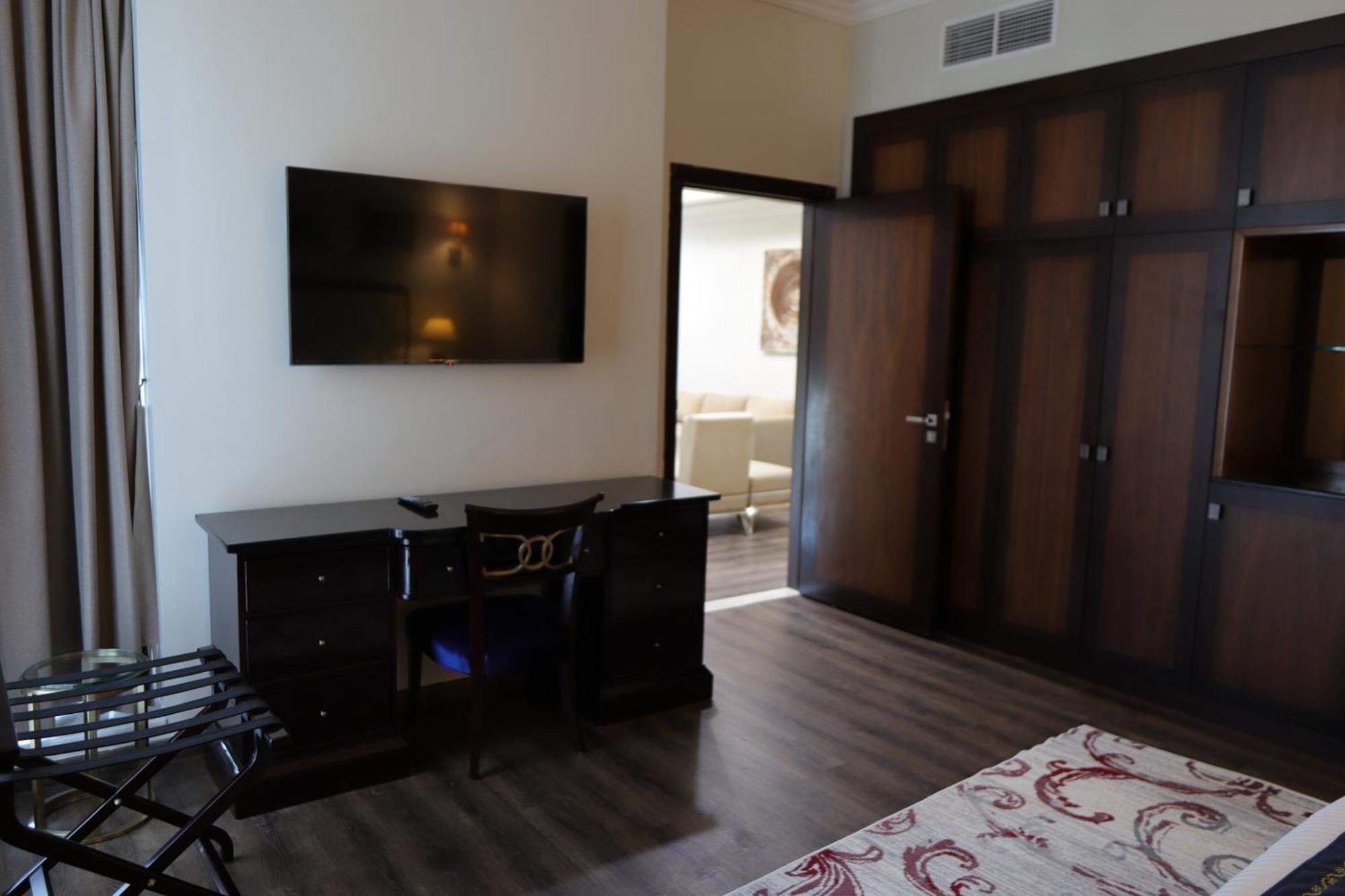 Seven Seas Hotel Dubaï Extérieur photo