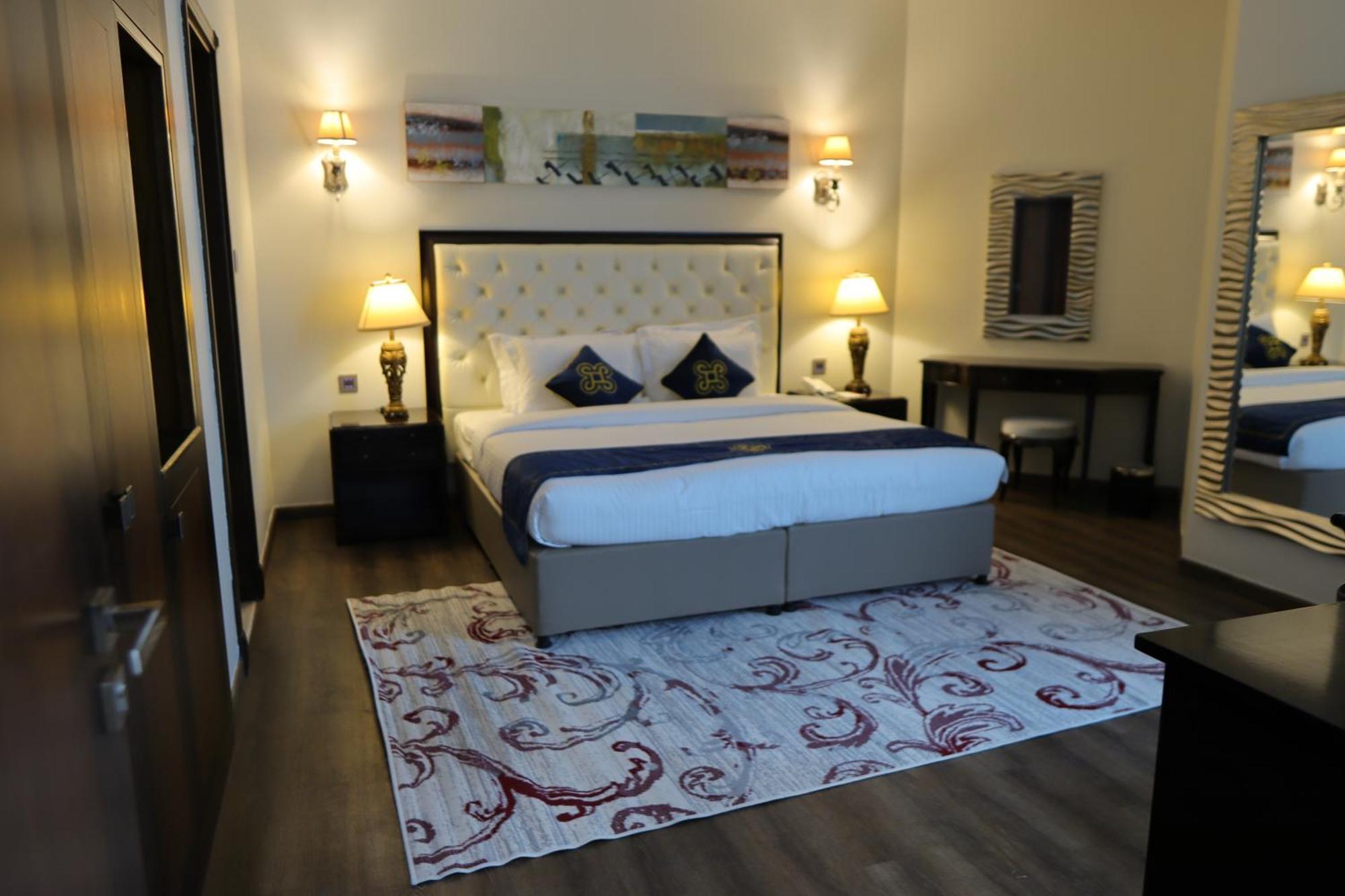 Seven Seas Hotel Dubaï Extérieur photo