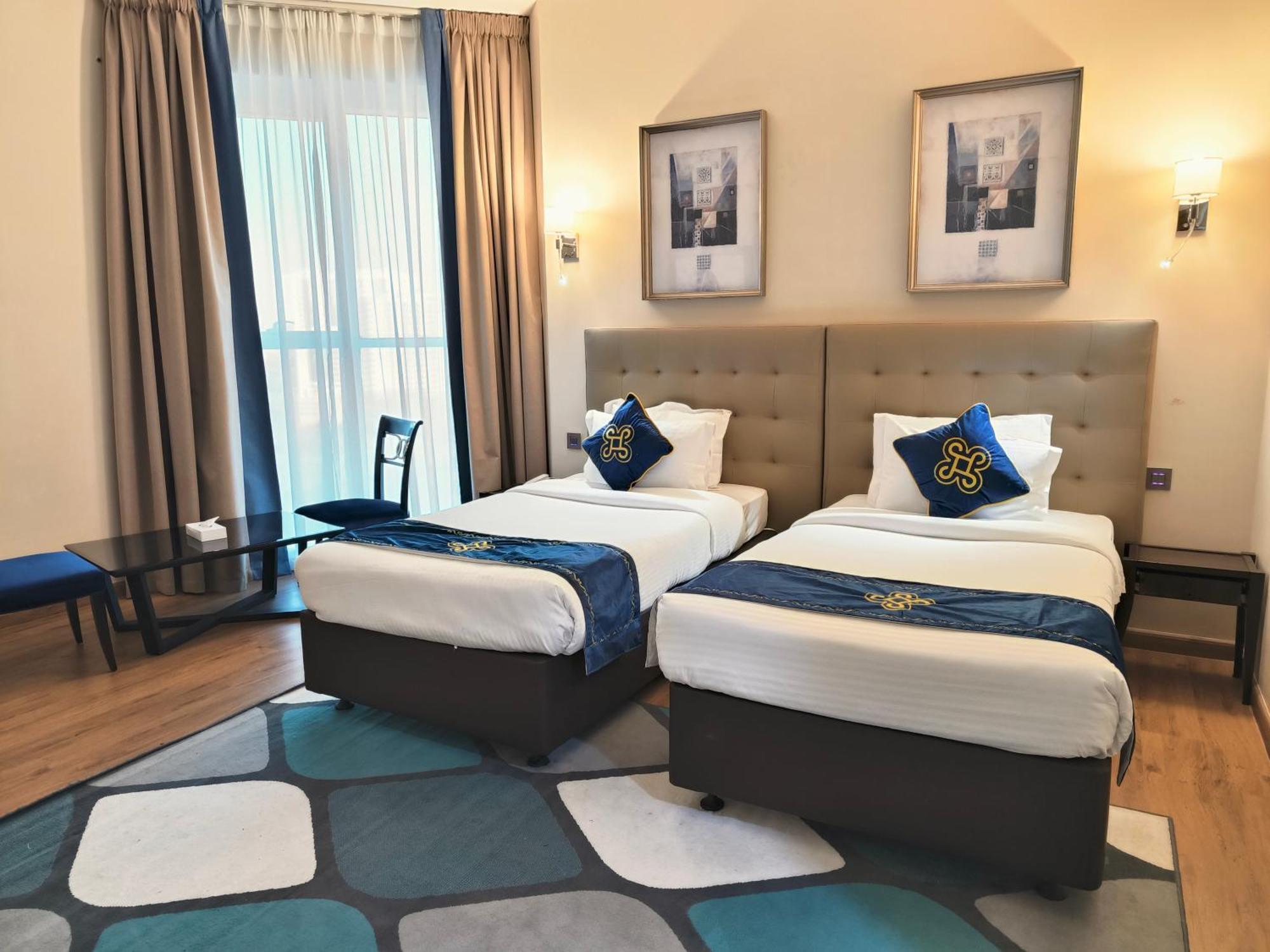Seven Seas Hotel Dubaï Extérieur photo