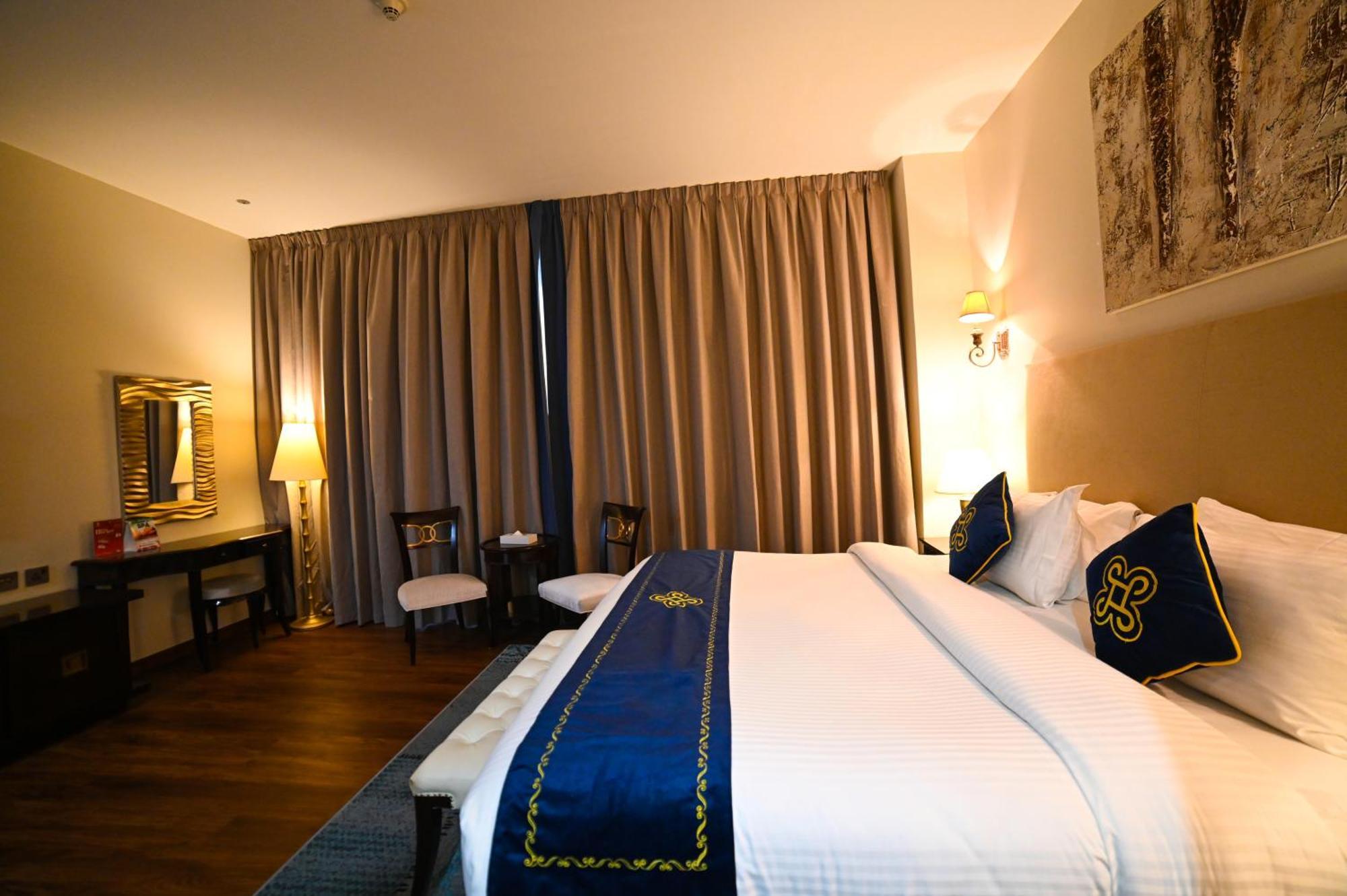 Seven Seas Hotel Dubaï Extérieur photo